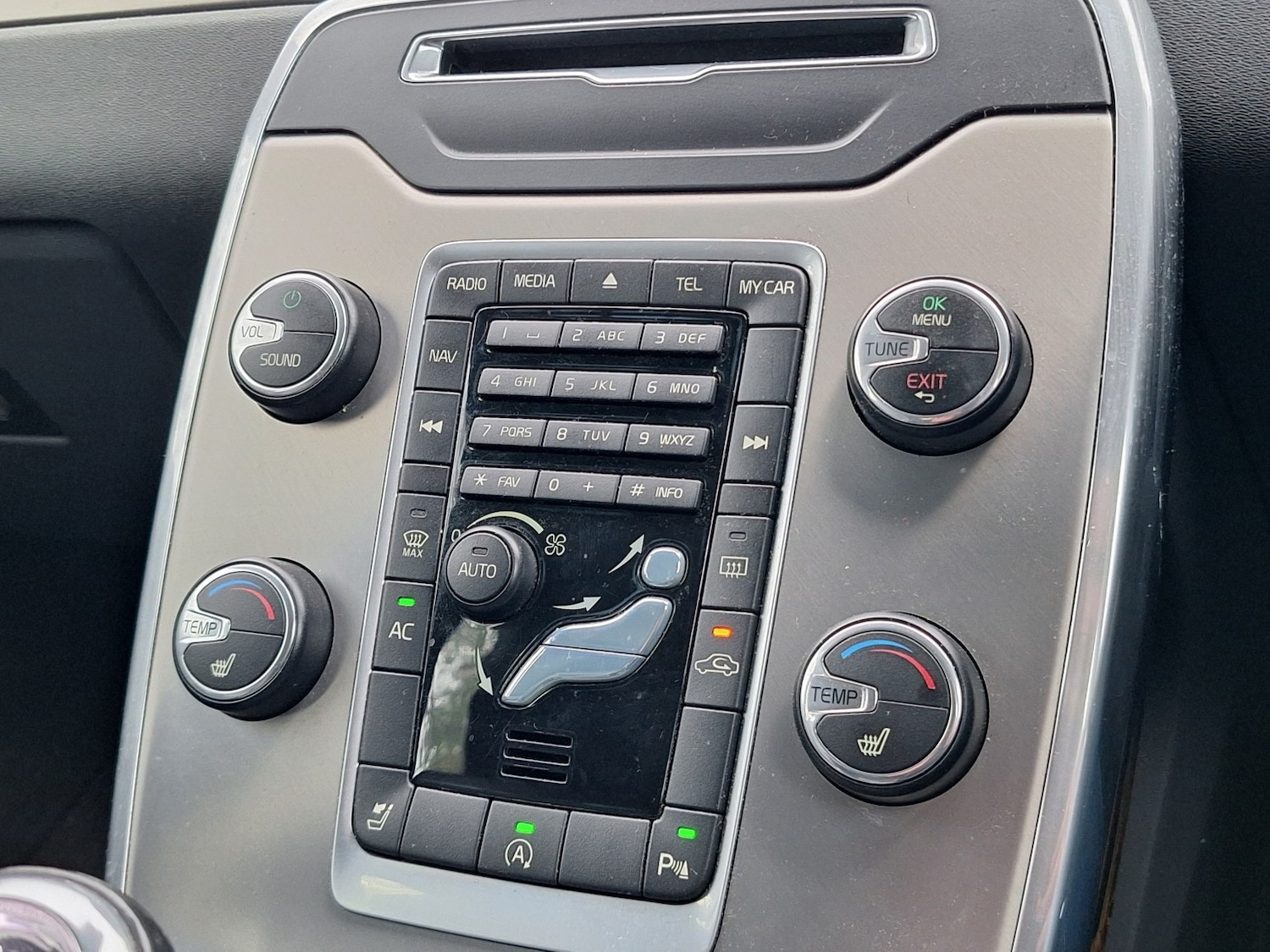 Used Volvo V70 2013 for sale - 76521117: Photo 18