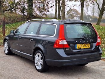 Used Volvo V70 2013 for sale - 76521117: Photo