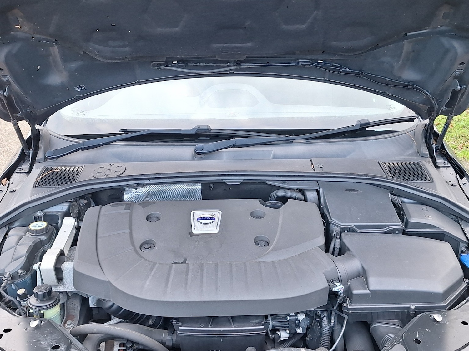 Used Volvo V70 2013 for sale - 76521117: Photo 32