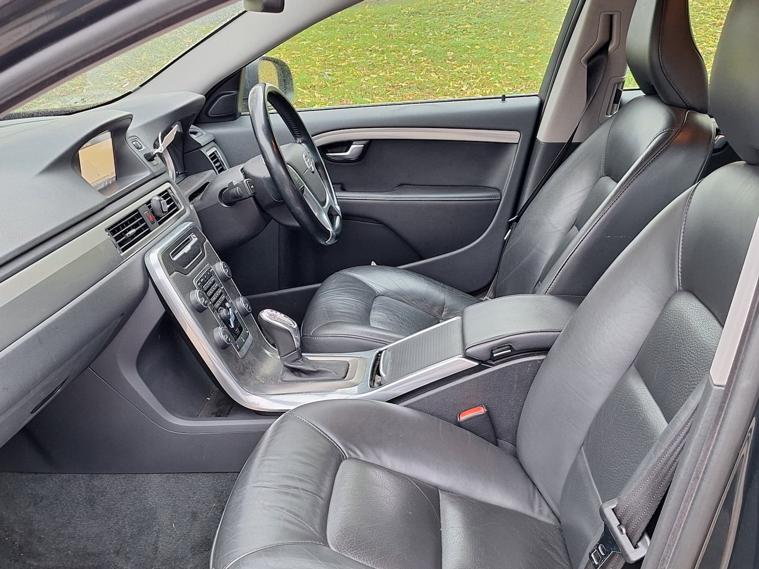 Used Volvo V70 2013 for sale - 76521117: Photo 9