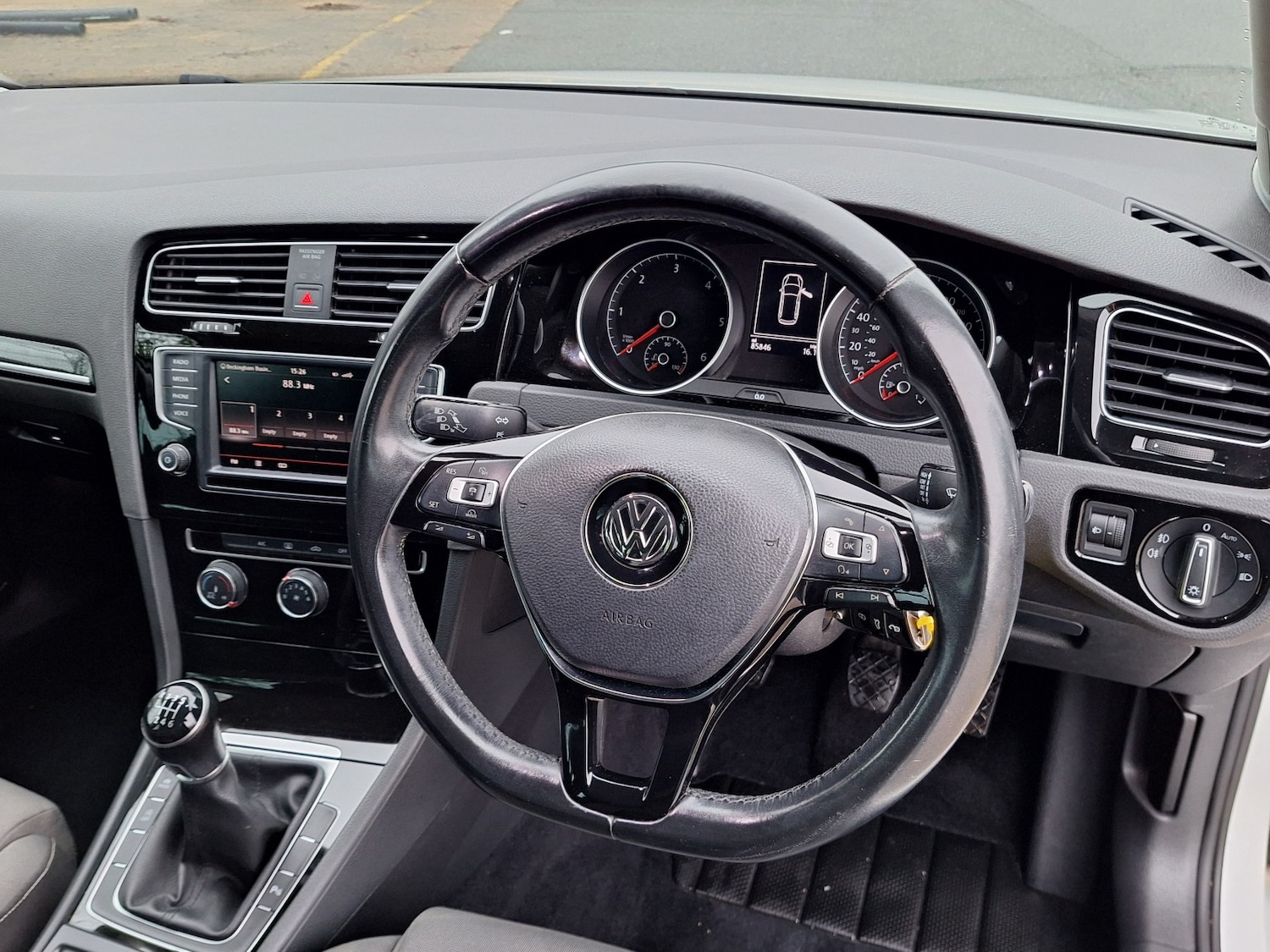 Used Volkswagen Golf 2016 for sale - 77277416: Photo 12