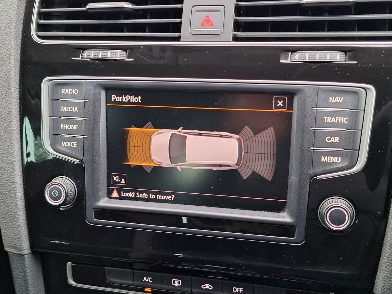 Used Volkswagen Golf 2016 for sale - 77277416: Photo 17