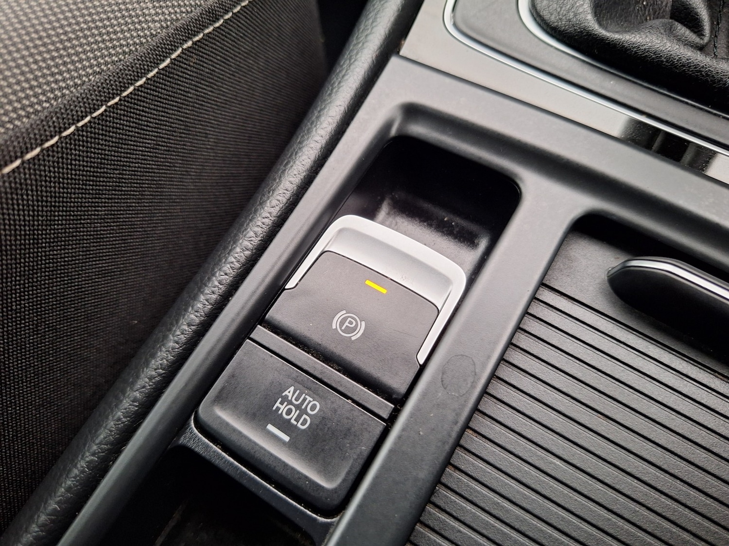 Used Volkswagen Golf 2016 for sale - 77277416: Photo 24