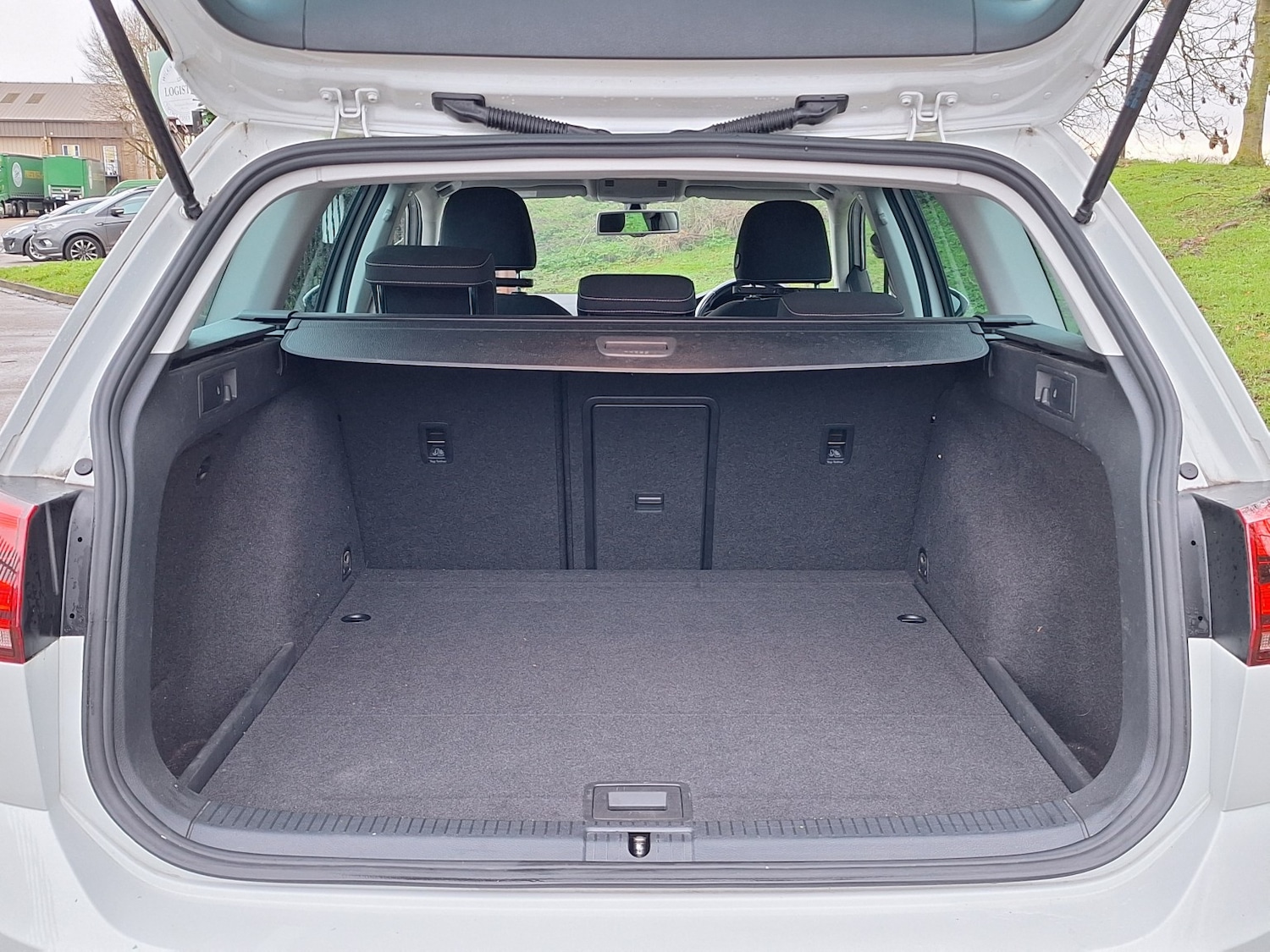 Used Volkswagen Golf 2016 for sale - 77277416: Photo 29