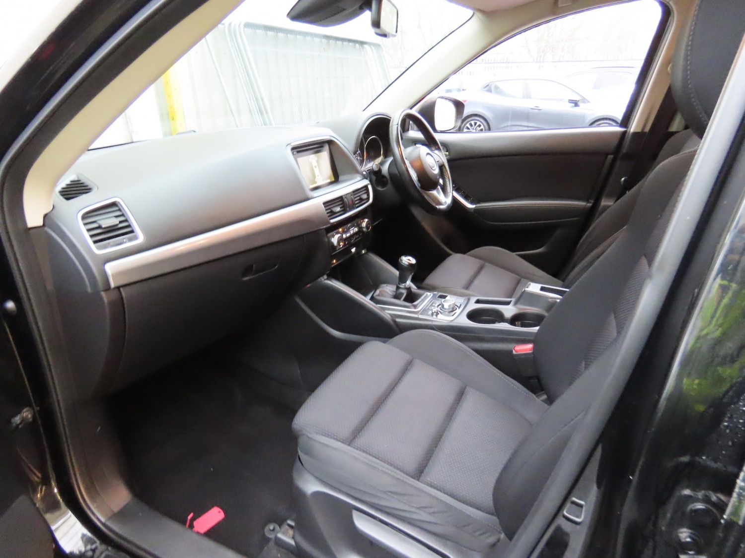 Used Mazda CX-5 2015 for sale - 77052983: Photo 2