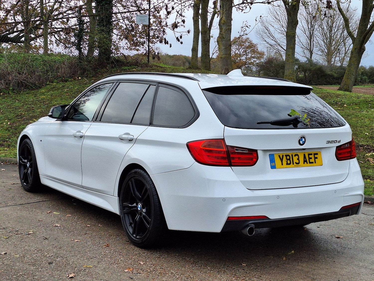 Used BMW 3 Series 2013 for sale - 76605666: Photo 2