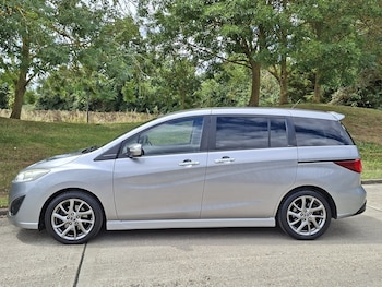 Used Mazda Mazda5 2015 for sale - 79081174: Photo