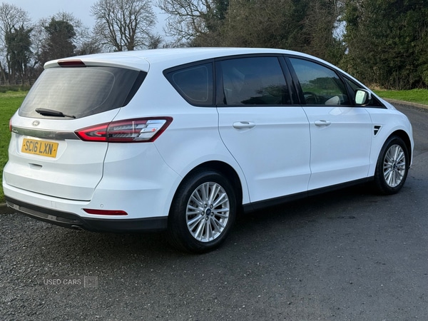 Used Ford S-Max 2016 for sale - 76936953: Photo 3