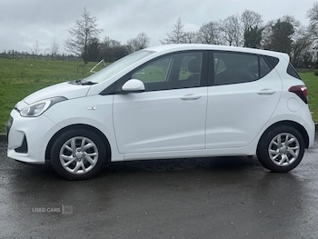 Used Hyundai i10 2017 for sale - 77511732: Photo