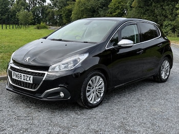 Used Peugeot 208 2018 for sale - 79472616: Photo