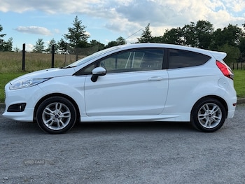Used Ford Fiesta 2017 for sale - 79013628: Photo