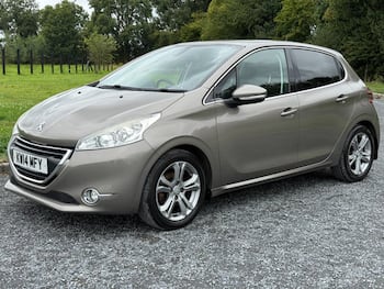 Used Peugeot 208 2014 for sale - 79751795: Photo
