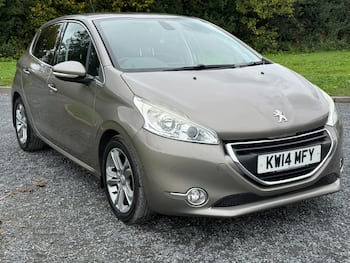 Used Peugeot 208 2014 for sale - 79751795: Photo