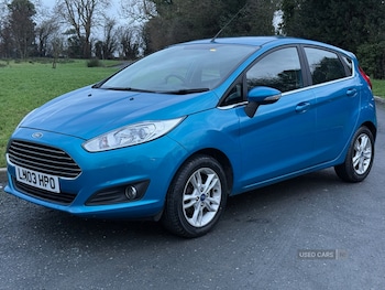 Used Ford Fiesta 2015 for sale - 77321199: Photo