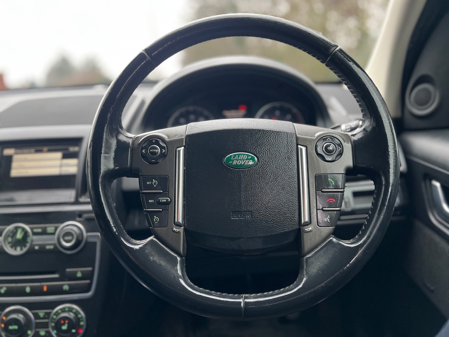 Used Land Rover Freelander 2013 for sale - 77536124: Photo 12