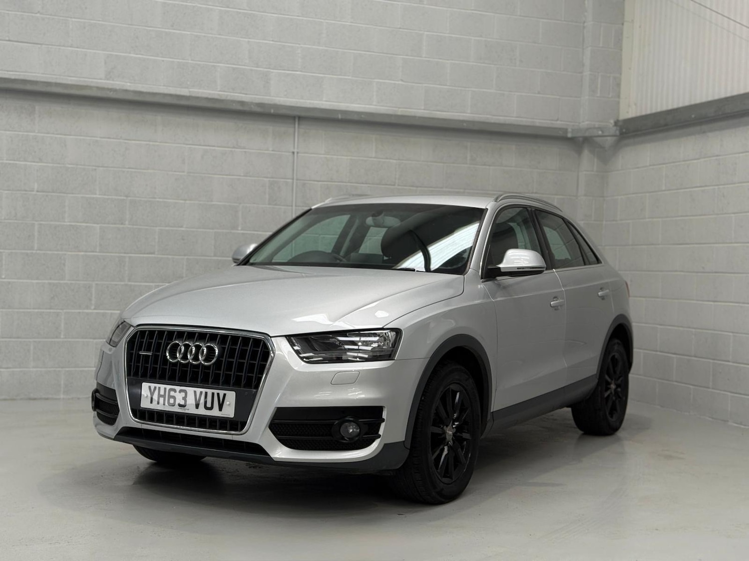 Used Audi Q3 2013 for sale - 77988536: Photo 4