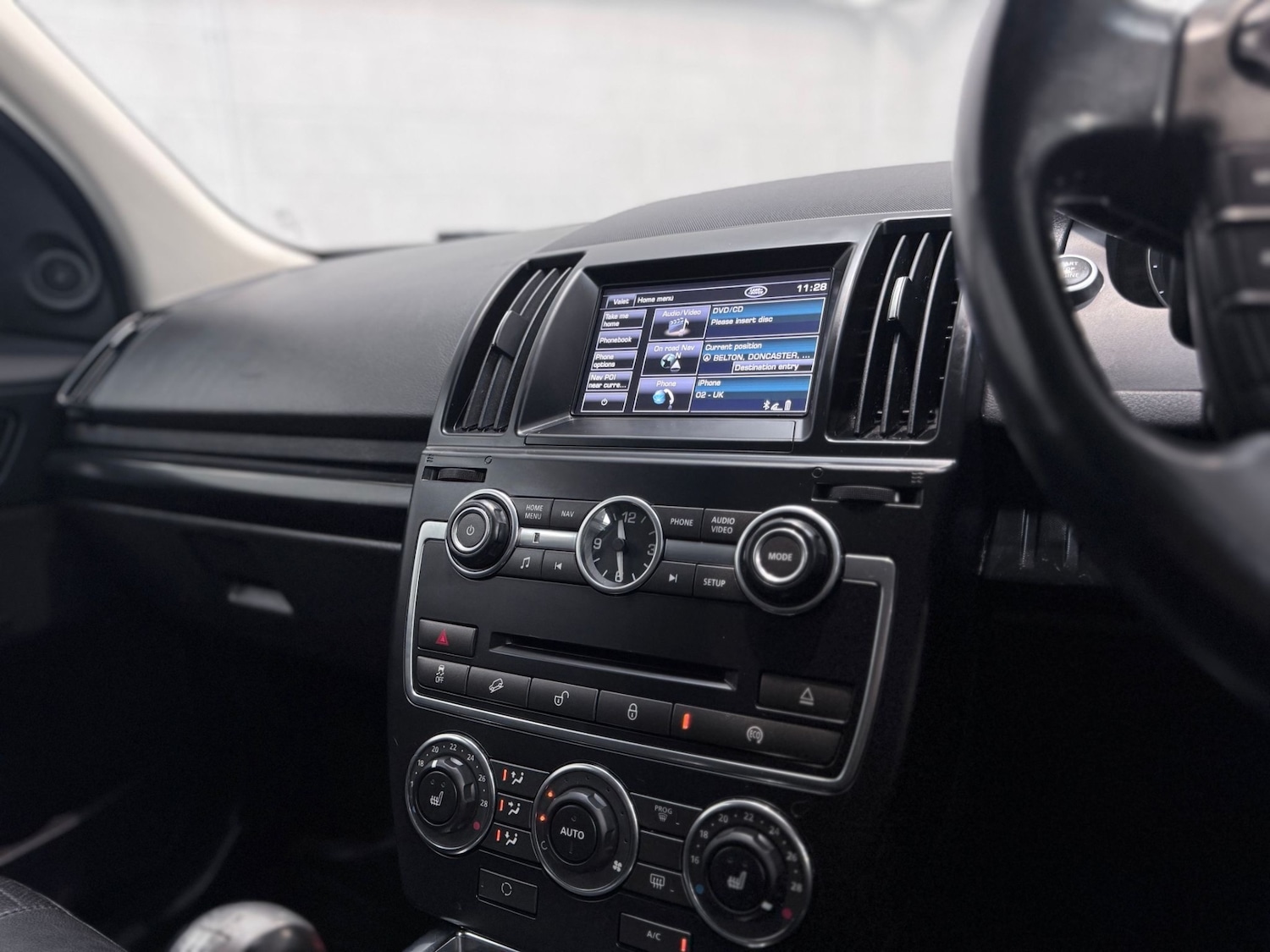 Used Land Rover Freelander 2013 for sale - 77494935: Photo 13