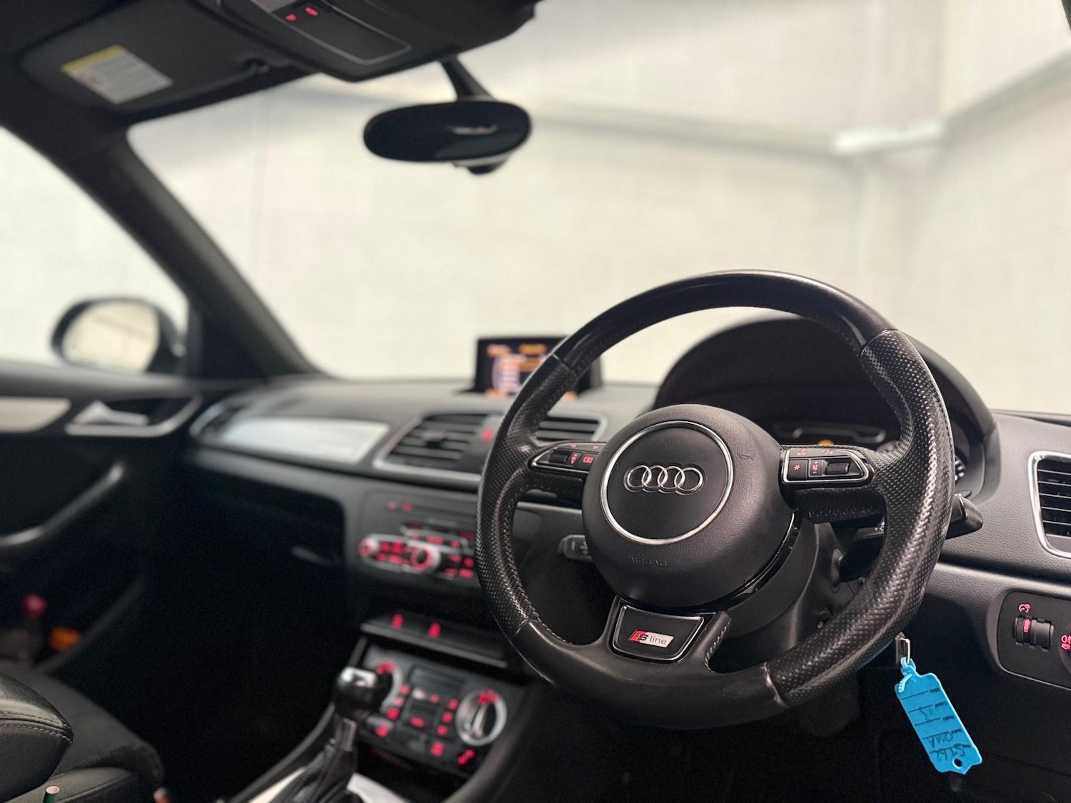 Used Audi Q3 2013 for sale - 78014827: Photo 16