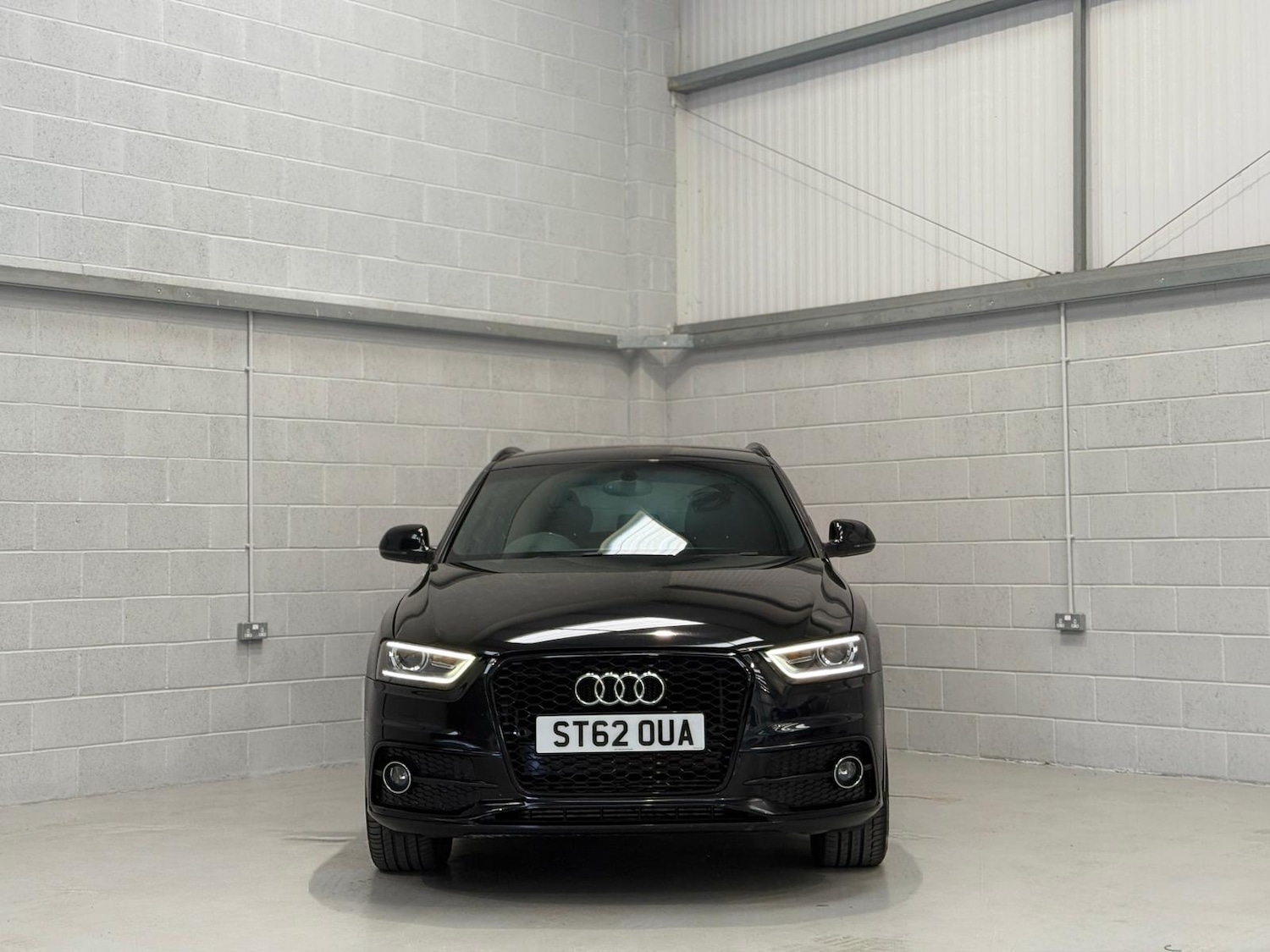 Used Audi Q3 2013 for sale - 78014827: Photo 3