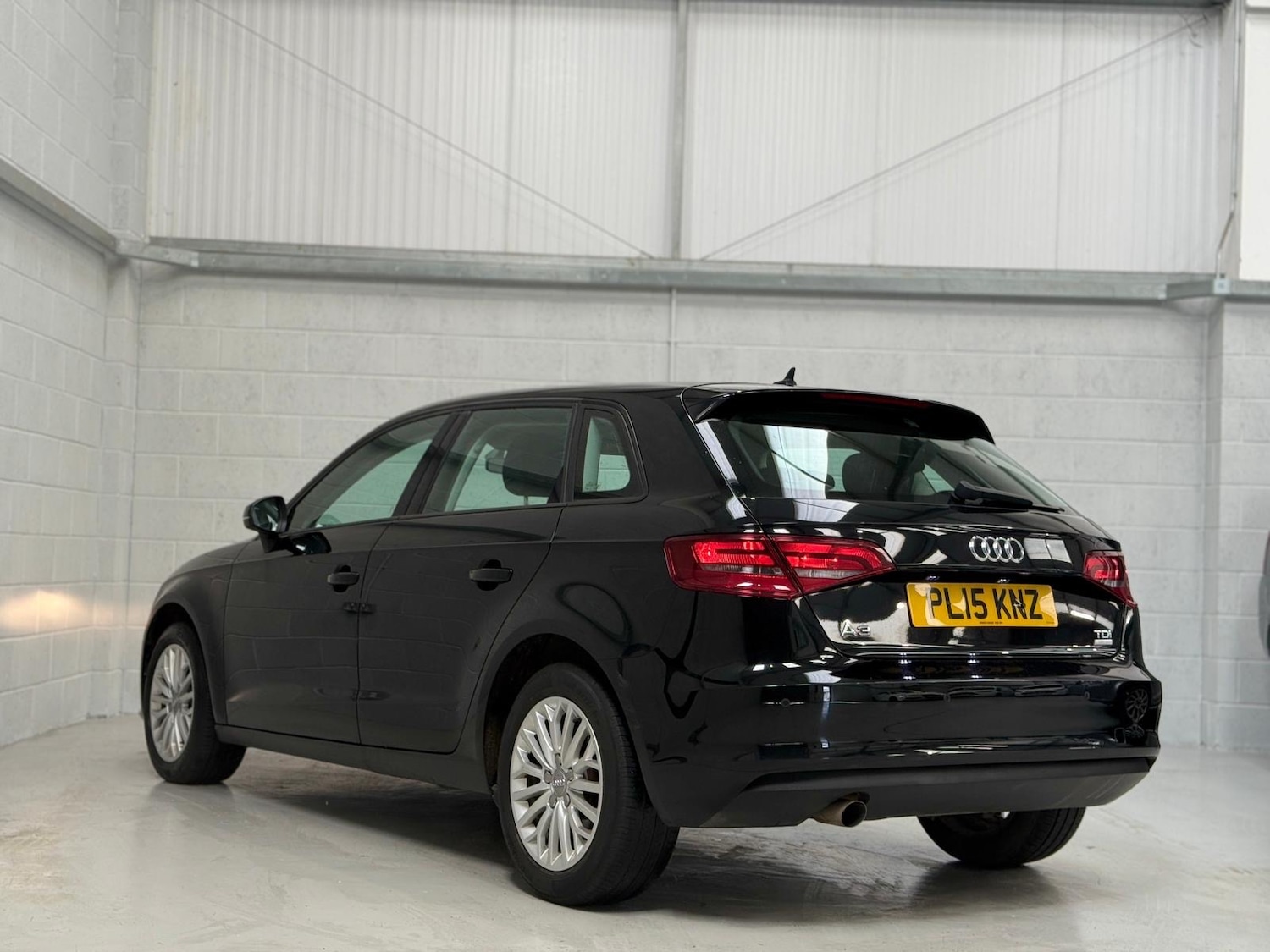 Used Audi A3 2015 for sale - 78163553: Photo 8