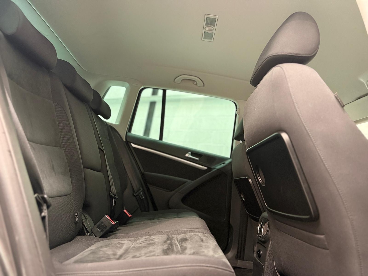 Used Volkswagen Tiguan 2011 for sale - 78169039: Photo 11