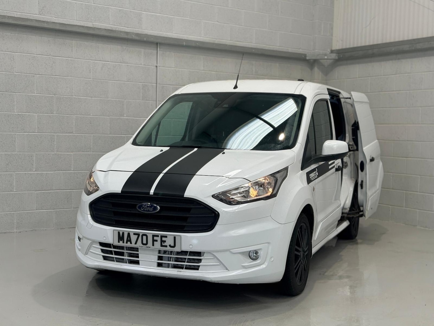 Used Ford Transit Connect 2020 for sale - 77833996: Photo 4