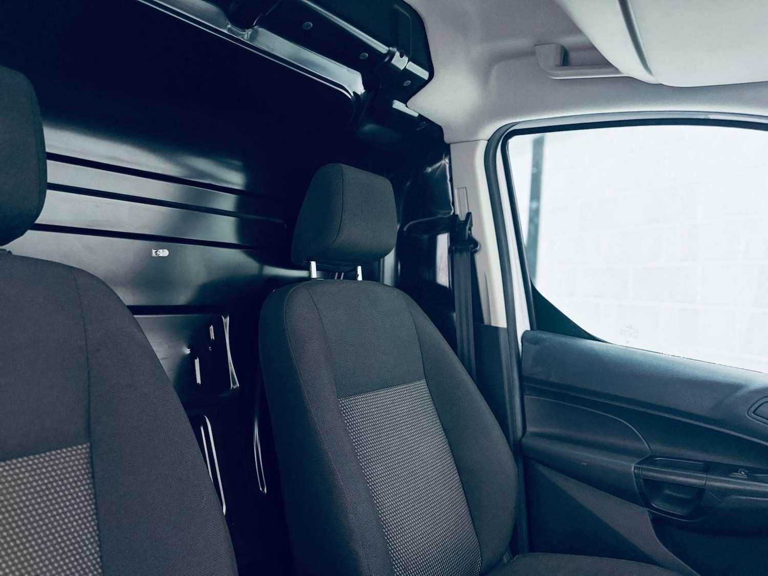 Used Ford Transit Connect 2015 for sale - 77775916: Photo 12