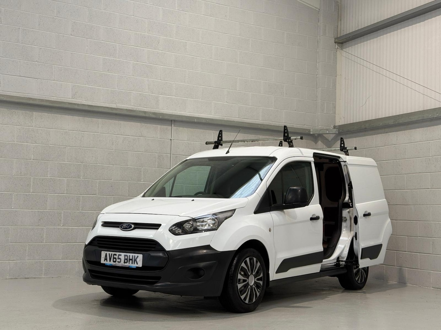 Used Ford Transit Connect 2015 for sale - 77775916: Photo 4