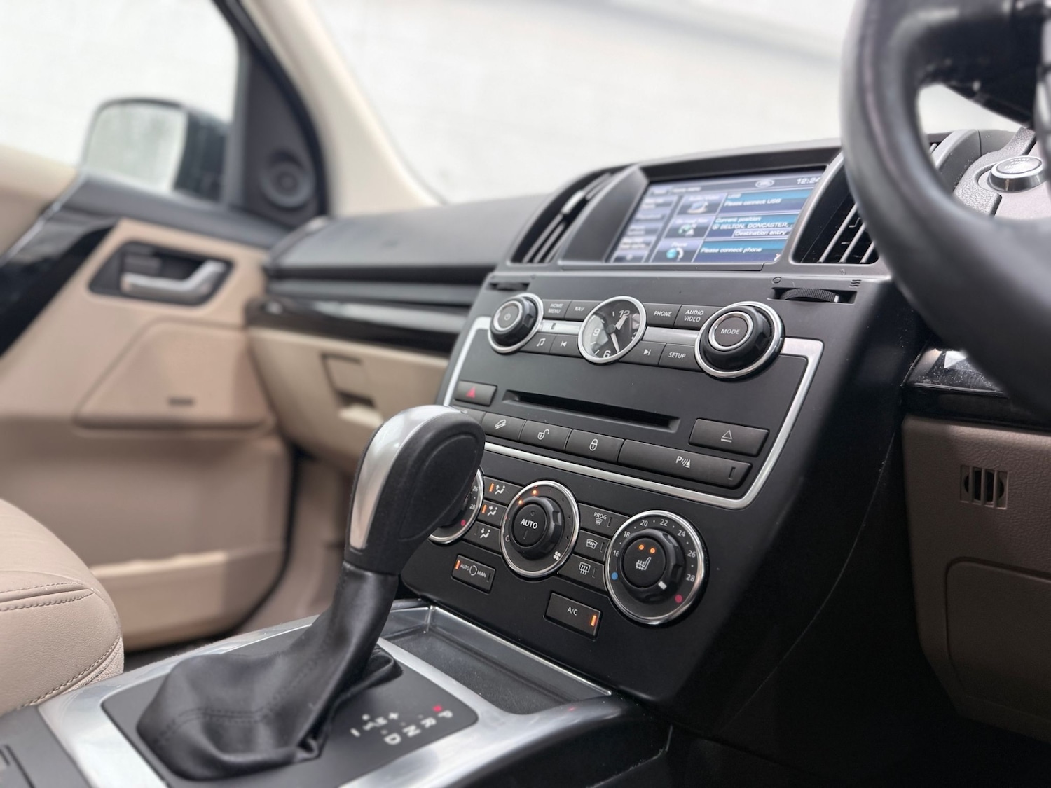 Used Land Rover Freelander 2013 for sale - 77495005: Photo 13