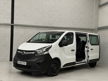 Used Vauxhall Vivaro 2016 for sale - 79111597: Photo