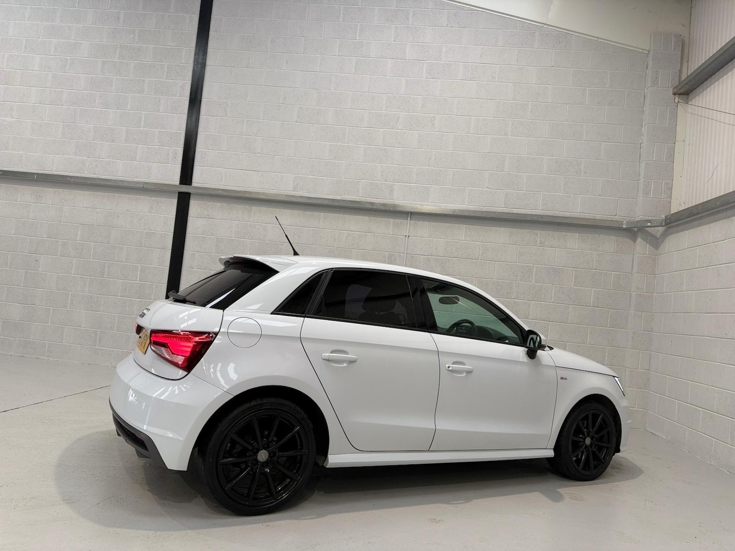 Used Audi A1 2016 for sale - 77776282: Photo 9