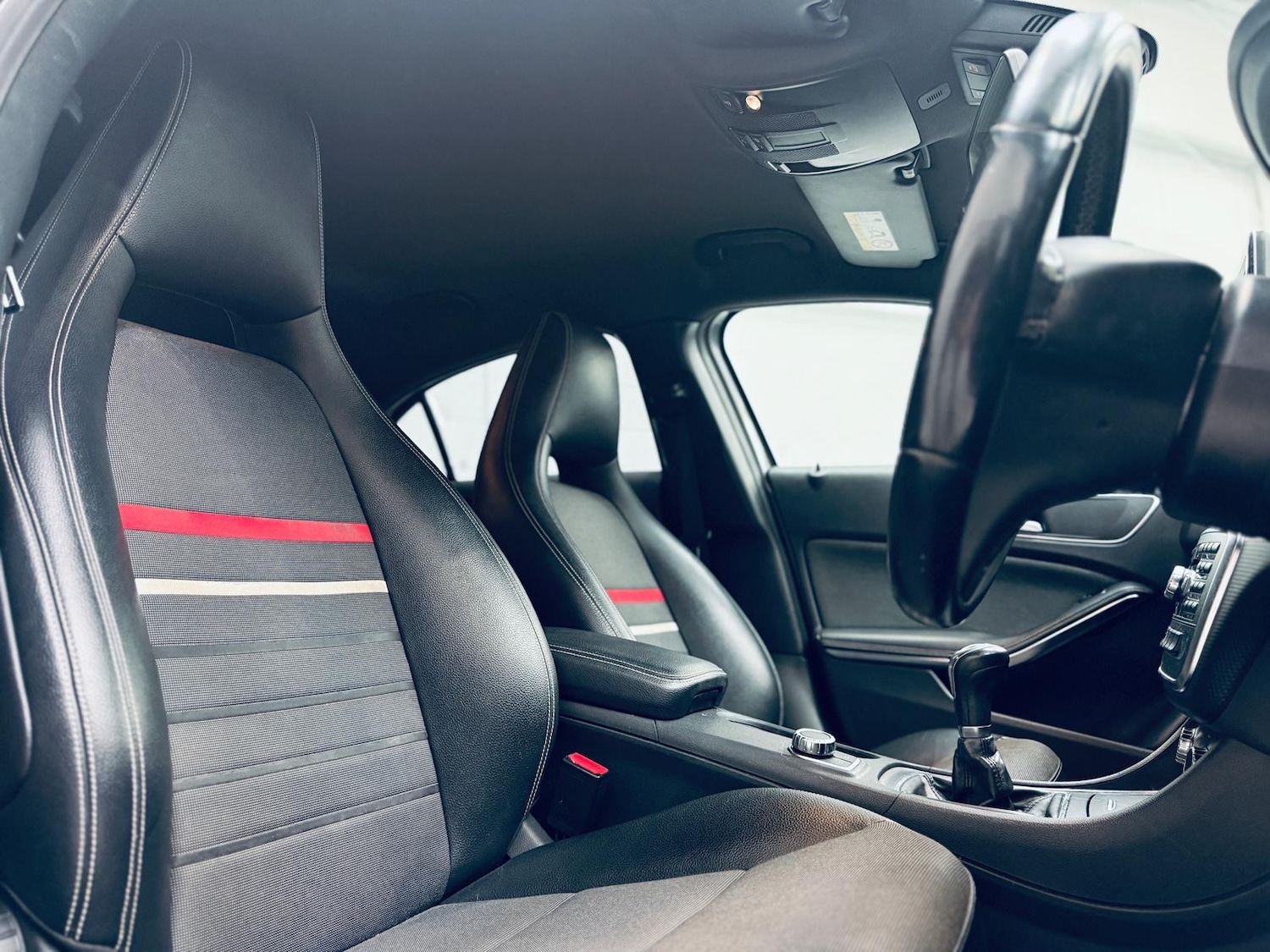 Used Mercedes-Benz A-Class 2014 for sale - 77988523: Photo 10