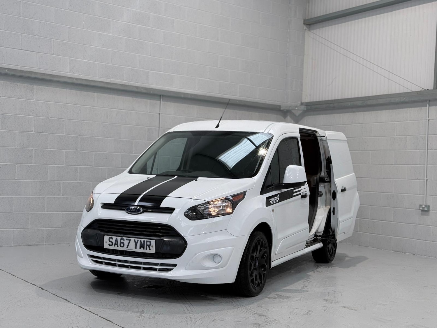 Used Ford Transit Connect 2017 for sale - 77522190: Photo 4