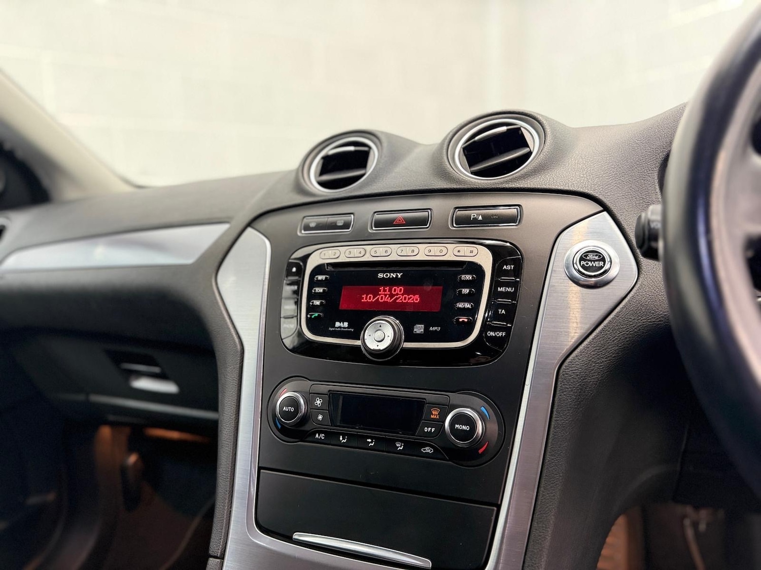 Used Ford Mondeo 2011 for sale - 78190849: Photo 12