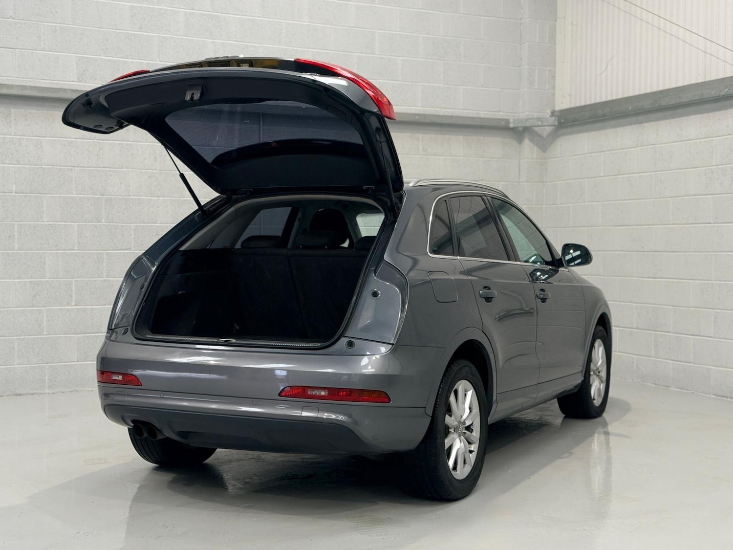 Used Audi Q3 2013 for sale - 77846565: Photo 9