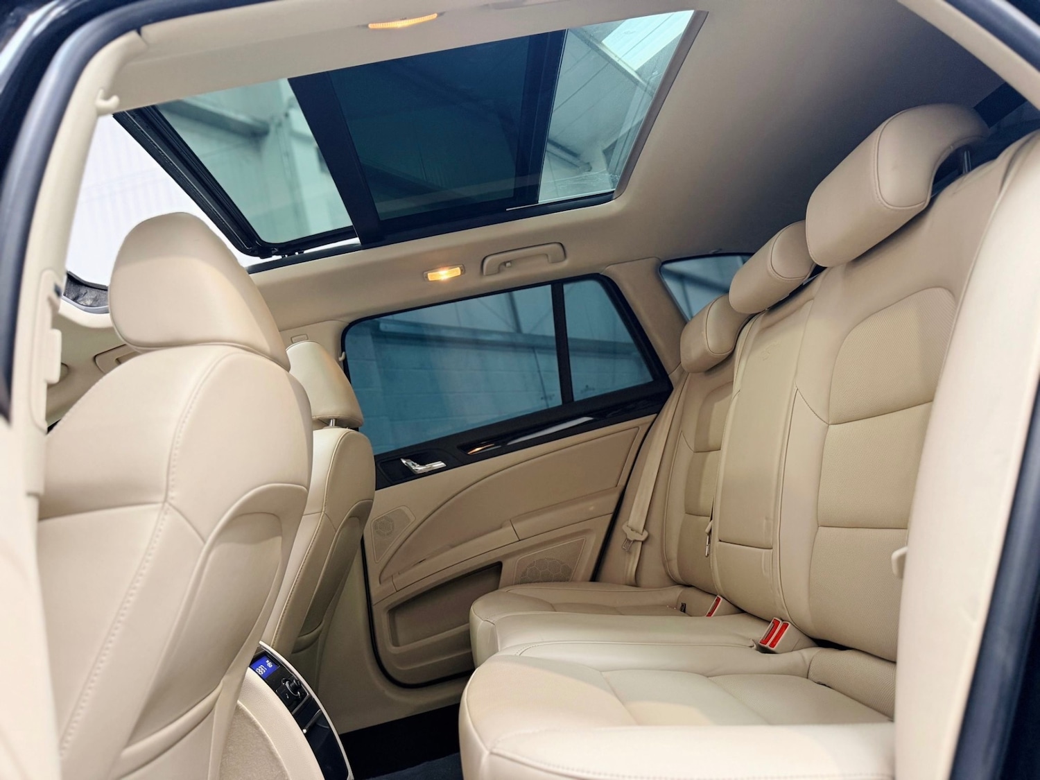 Used Skoda Superb 2015 for sale - 77656126: Photo 15