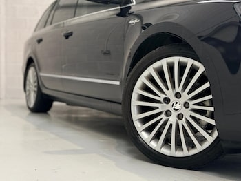 Used Skoda Superb 2015 for sale - 77656126: Photo