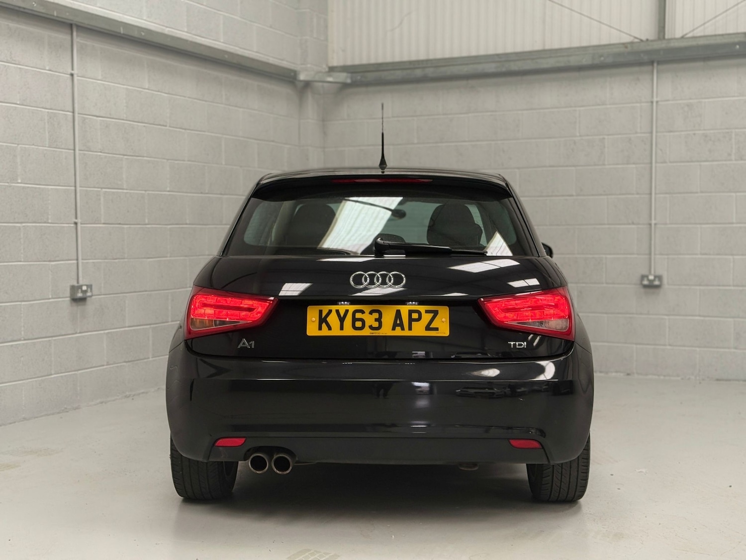 Used Audi A1 2013 for sale - 77802025: Photo 5