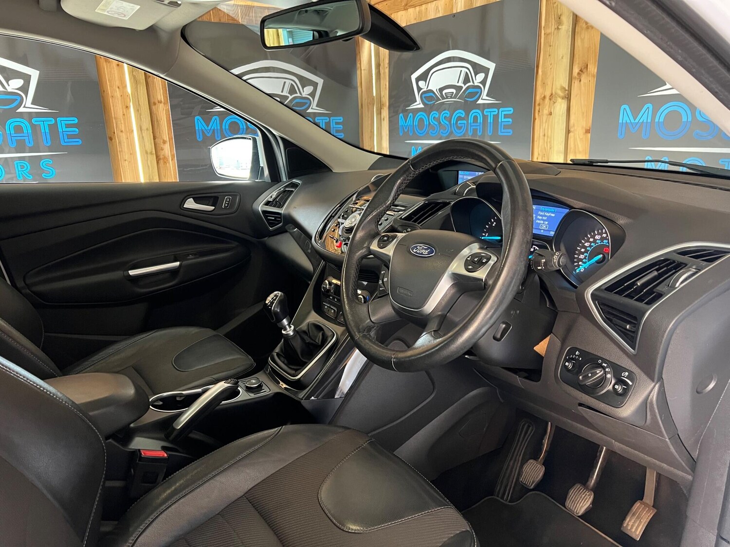 Used Ford Kuga 2015 for sale - 76024801: Photo 13