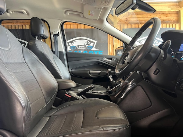 Used Ford Kuga 2015 for sale - 76024801: Photo 14