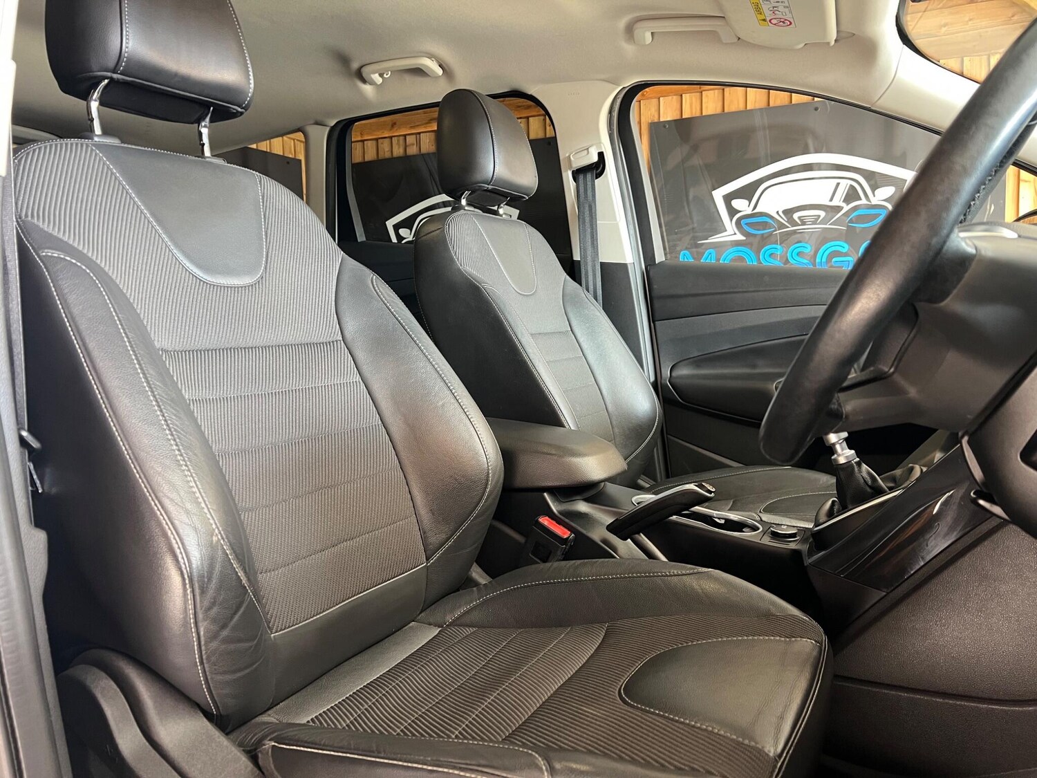 Used Ford Kuga 2015 for sale - 76024801: Photo 15