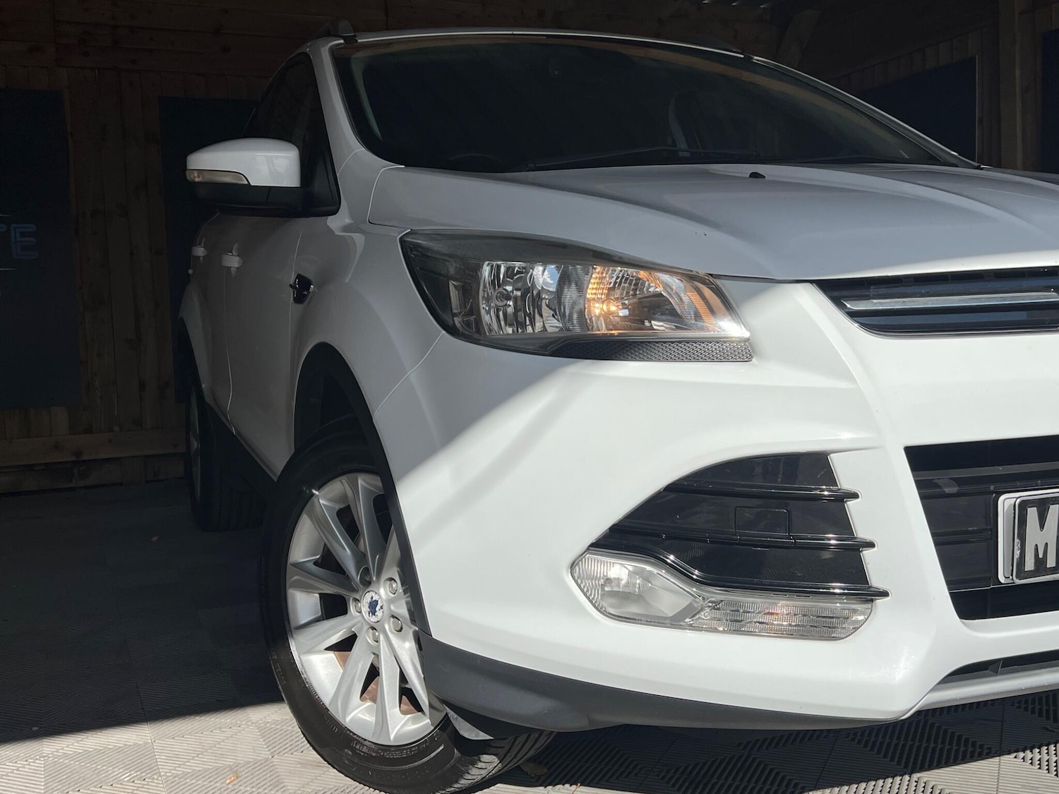 Used Ford Kuga 2015 for sale - 76024801: Photo 2
