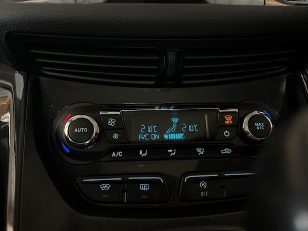 Used Ford Kuga 2015 for sale - 76024801: Photo 26