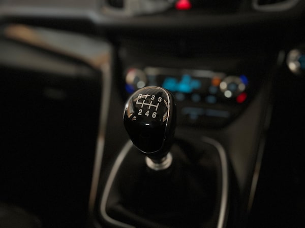 Used Ford Kuga 2015 for sale - 76024801: Photo 27