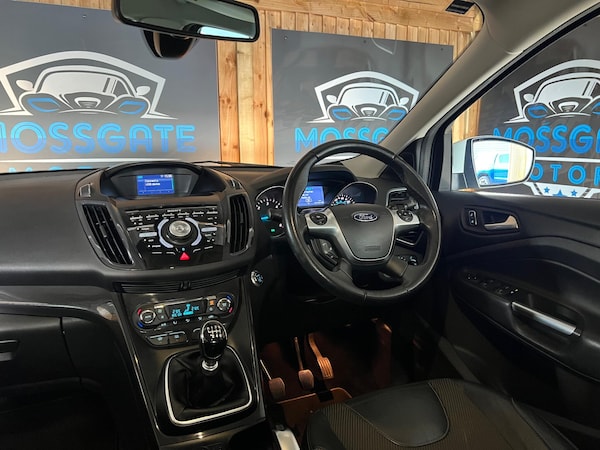 Used Ford Kuga 2015 for sale - 76024801: Photo 39