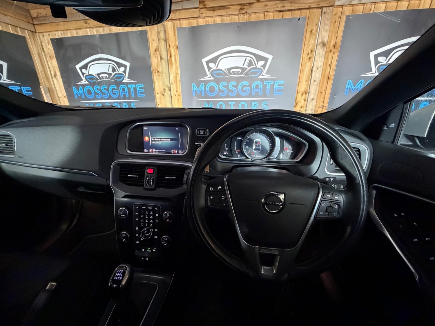 Used Volvo V40 for sale - 78185786: Photo 18