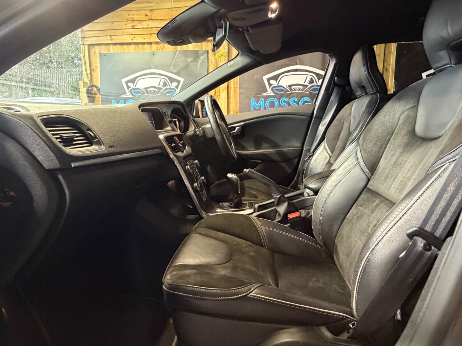 Used Volvo V40 for sale - 78185786: Photo 26