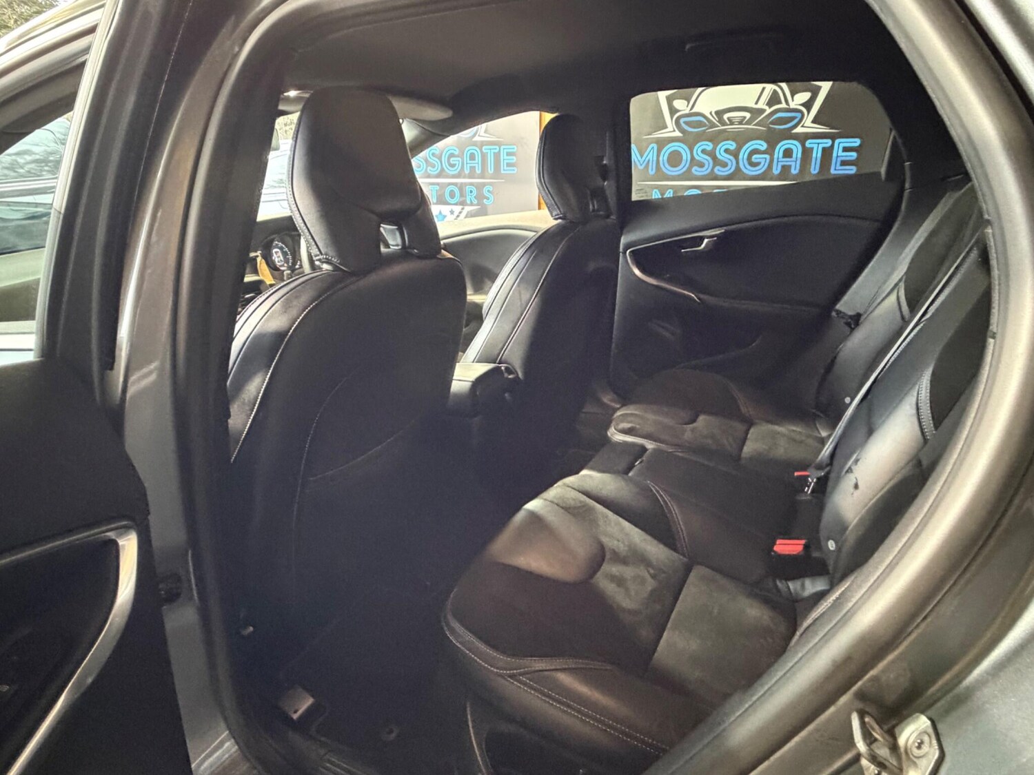 Used Volvo V40 for sale - 78185786: Photo 27