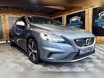 Used Volvo V40 2017 for sale - 78185786: Photo