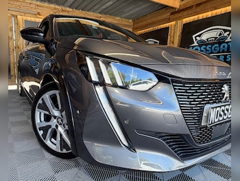 Used Peugeot 208 2021 for sale - 79471932: Photo